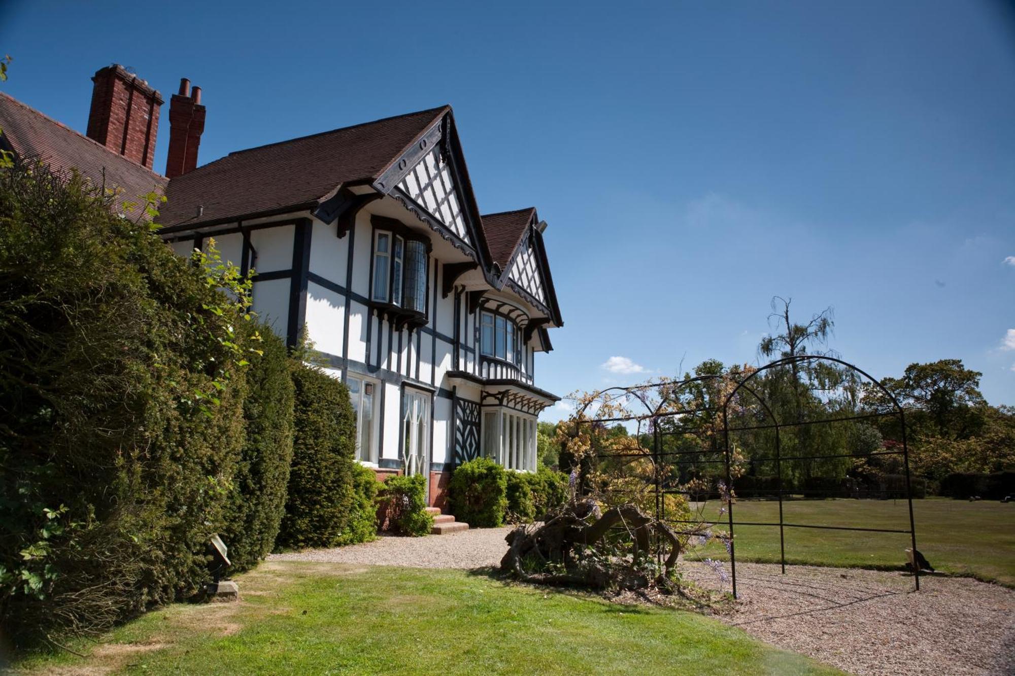 Petwood Hotel Woodhall Spa Exterior photo