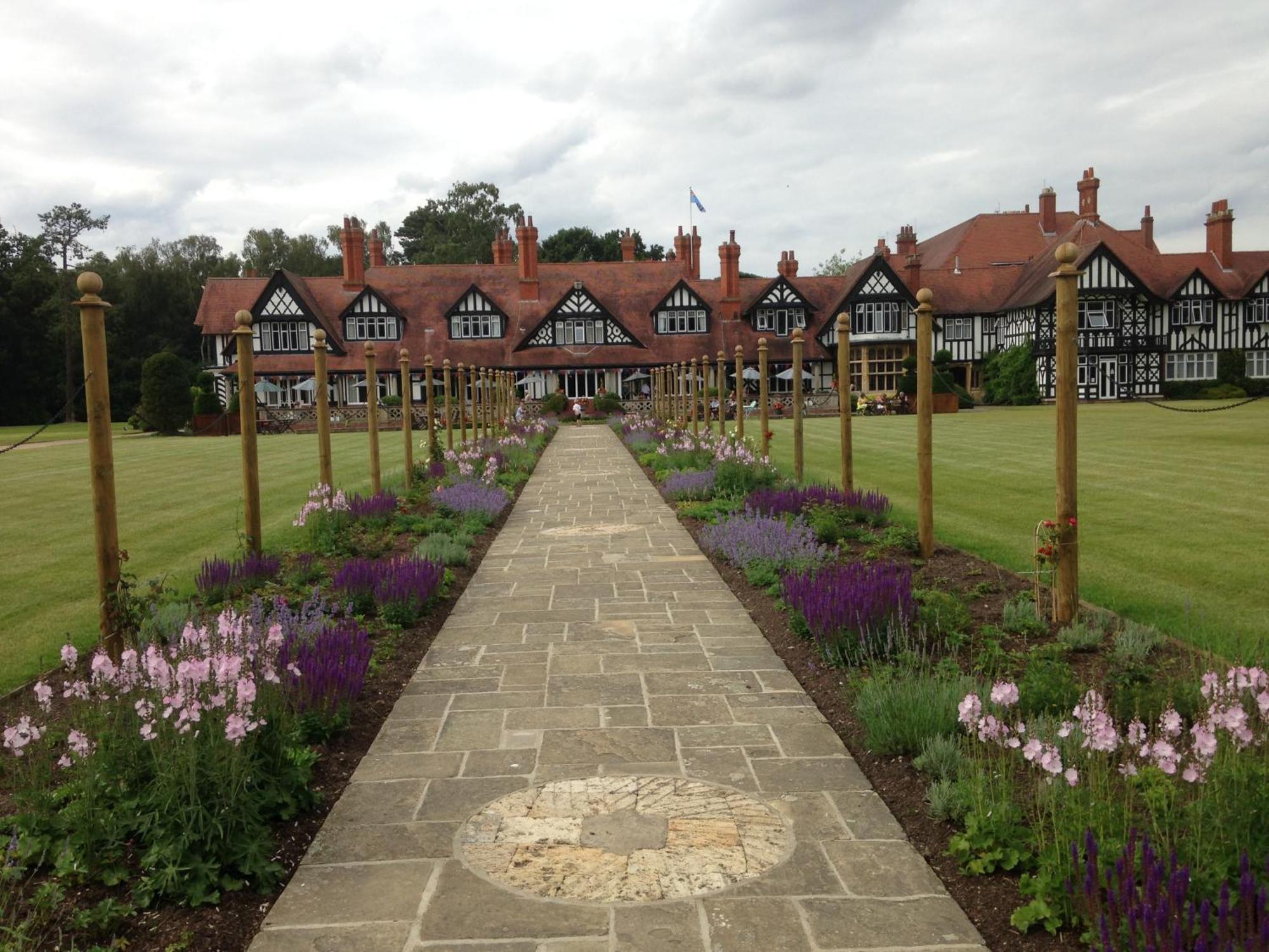 Petwood Hotel Woodhall Spa Exterior photo