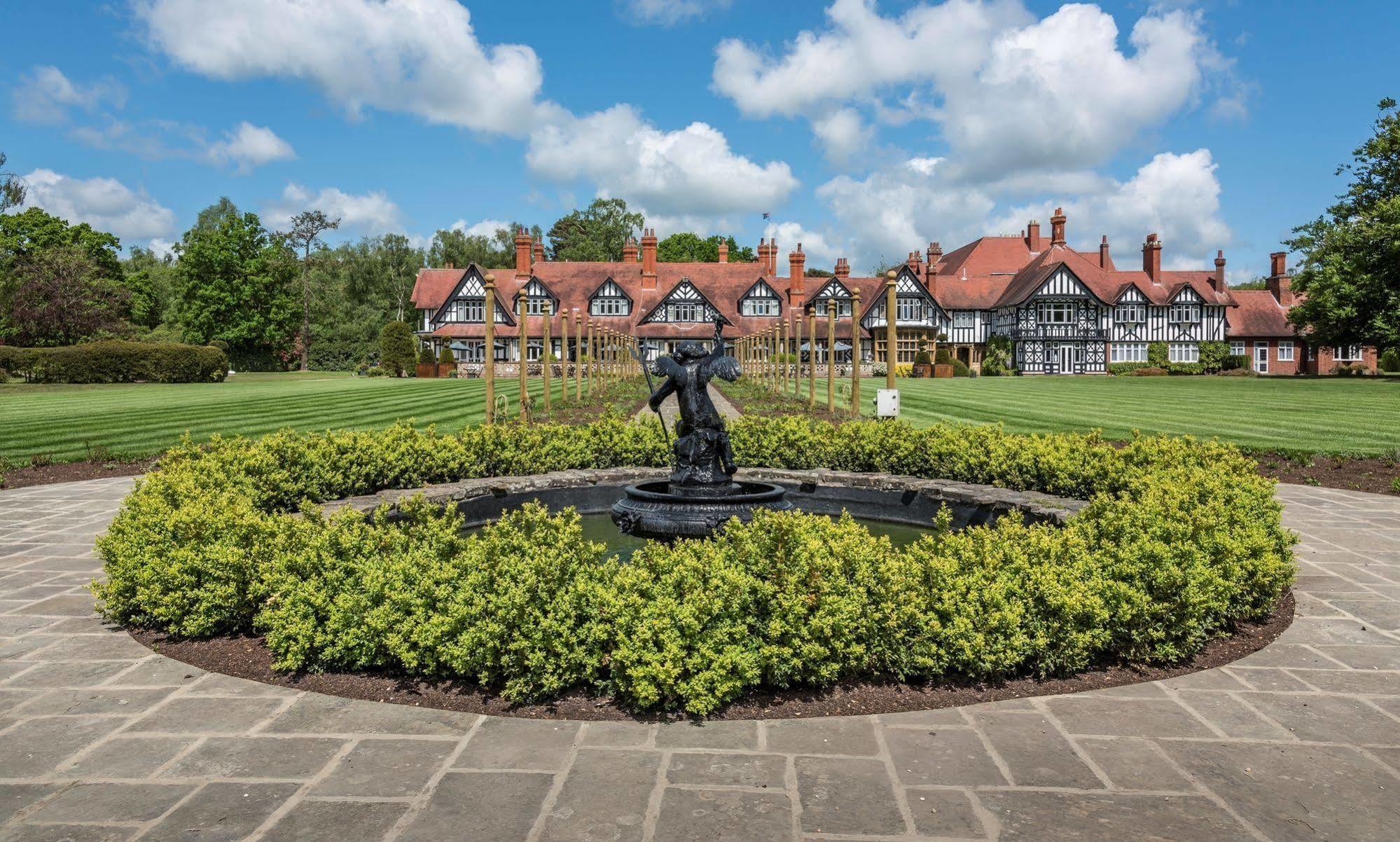 Petwood Hotel Woodhall Spa Exterior photo